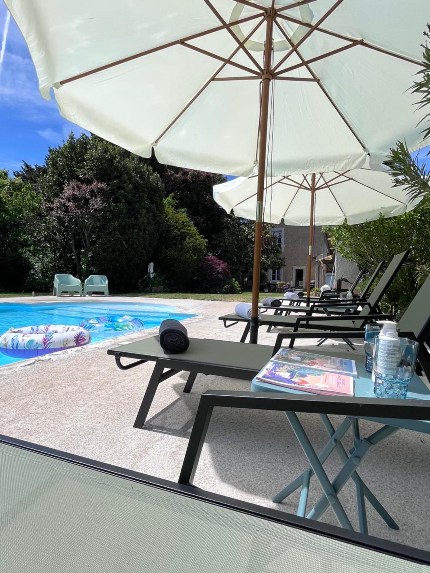 Le Clos Gabrielle Châtellerault Exteriör bild